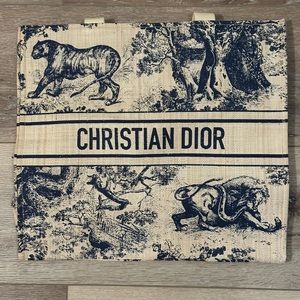 CHRISTIAN DIOR DIORivera shopper tote bag.